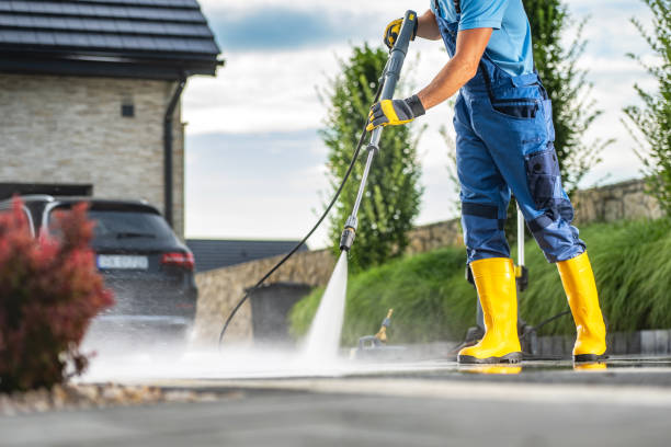 Best Restaurant Pressure Washing  in West Des Moines, IA